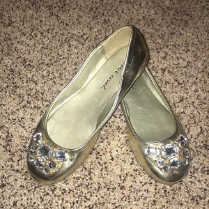 Gold & Gem Flats💎